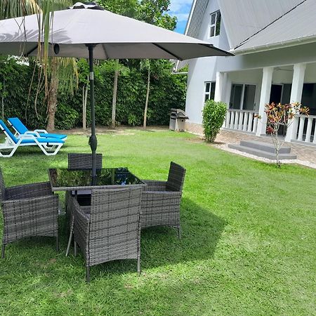 Island Charm Of Praslin Villa Victoria Bagian luar foto