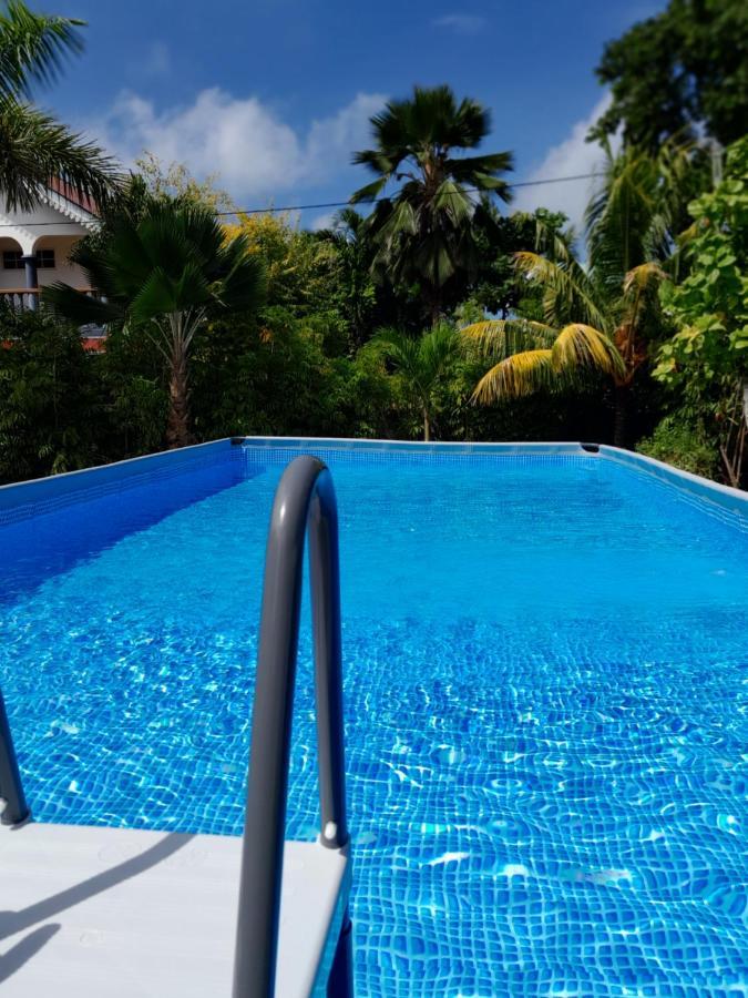 Island Charm Of Praslin Villa Victoria Bagian luar foto